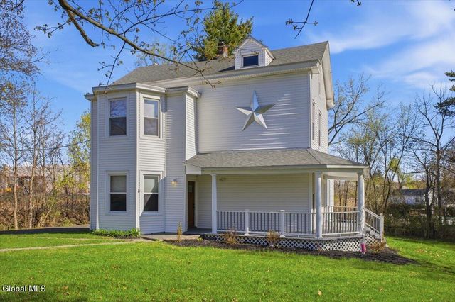 3613 Becker Street, Niskayuna, NY 12304