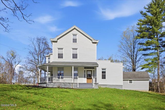 3613 Becker Street, Niskayuna, NY 12304