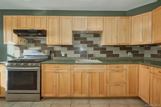 1668 Route 9 11G, Wappingers Falls, NY 12590