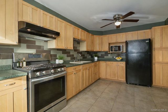 1668 Route 9 11G, Wappingers Falls, NY 12590