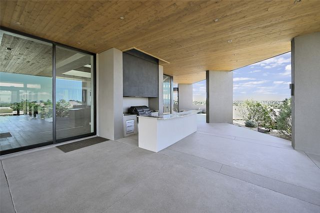 3275 Monte Sereno Drive, Santa Fe, NM 87506