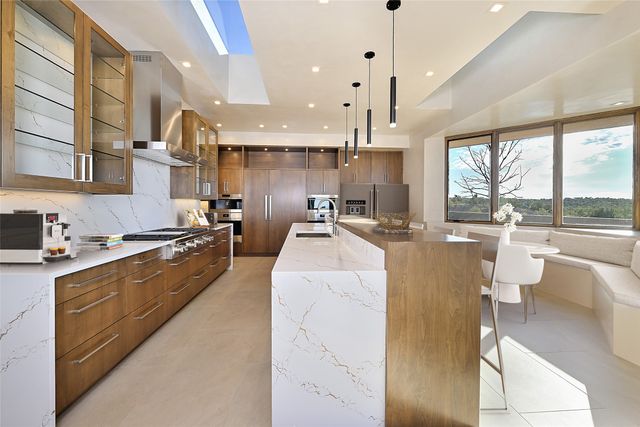 3275 Monte Sereno Drive, Santa Fe, NM 87506