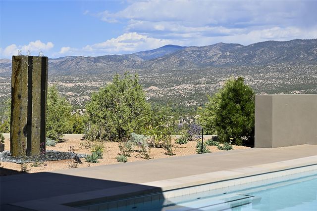 3275 Monte Sereno Drive, Santa Fe, NM 87506