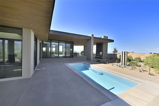 3275 Monte Sereno Drive, Santa Fe, NM 87506