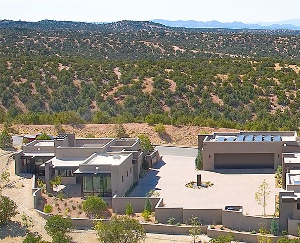 3275 Monte Sereno Drive, Santa Fe, NM 87506