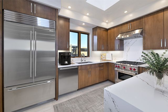 3275 Monte Sereno Drive, Santa Fe, NM 87506