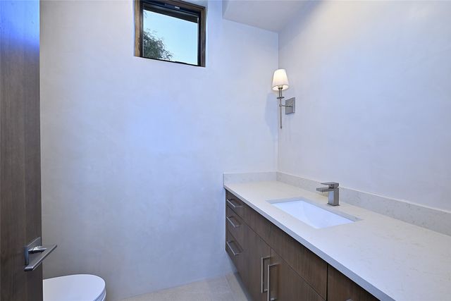 3275 Monte Sereno Drive, Santa Fe, NM 87506