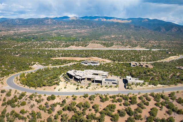 3275 Monte Sereno Drive, Santa Fe, NM 87506