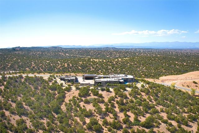 3275 Monte Sereno Drive, Santa Fe, NM 87506