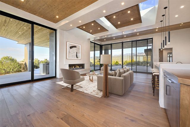 3275 Monte Sereno Drive, Santa Fe, NM 87506