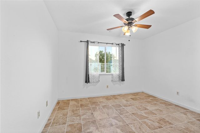 15035 Vistamont Drive, Houston, TX 77083