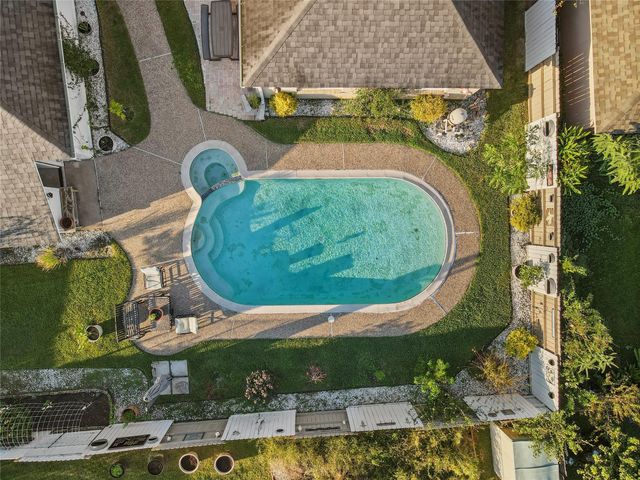 15035 Vistamont Drive, Houston, TX 77083