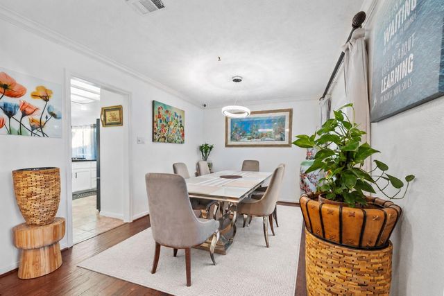 15035 Vistamont Drive, Houston, TX 77083