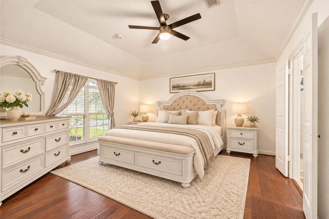 15035 Vistamont Drive, Houston, TX 77083