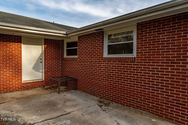 722 Beidleman Creek Road, Bristol, TN 37620