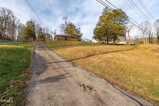 722 Beidleman Creek Road, Bristol, TN 37620