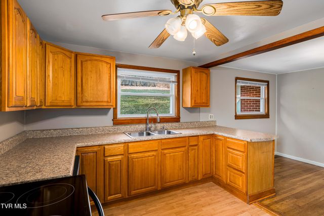 722 Beidleman Creek Road, Bristol, TN 37620