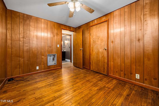 722 Beidleman Creek Road, Bristol, TN 37620