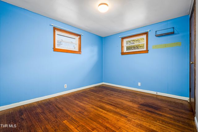 722 Beidleman Creek Road, Bristol, TN 37620