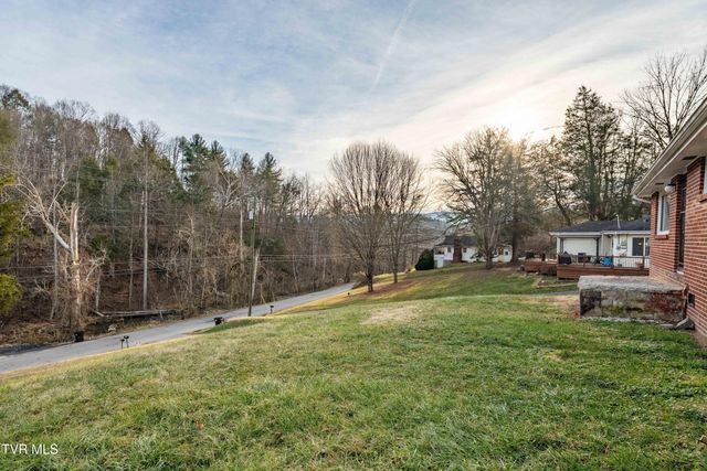 722 Beidleman Creek Road, Bristol, TN 37620