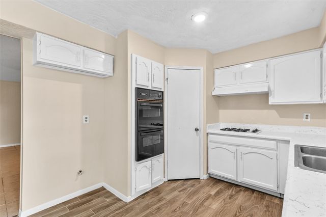 9603 Landry Boulevard, Spring, TX 77379