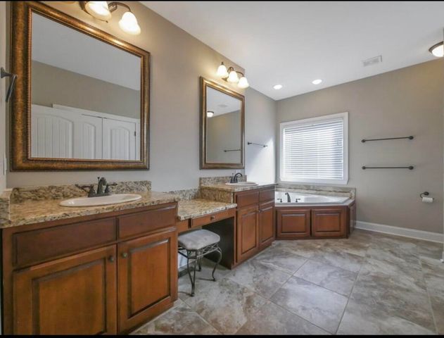 7930 Burgundy Circle 94, Chattanooga, TN 37421