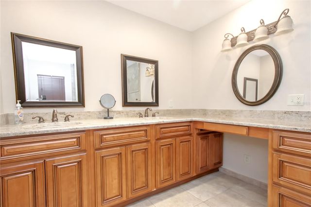 12305 WEXFORD HILLS ROAD, Riverview, FL 33569