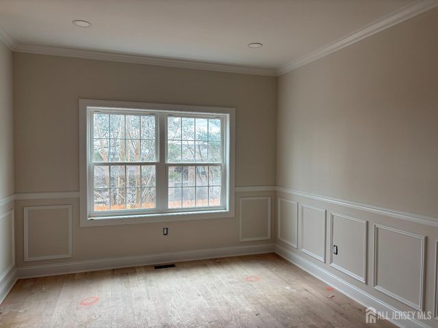 3 Lillian Street, Fords, NJ 07095