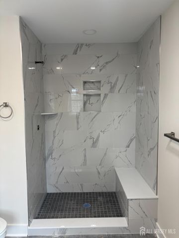 3 Lillian Street, Fords, NJ 07095