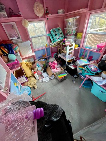 521 Sharp Drive, Desoto, TX 75115