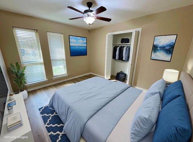 521 Sharp Drive, Desoto, TX 75115