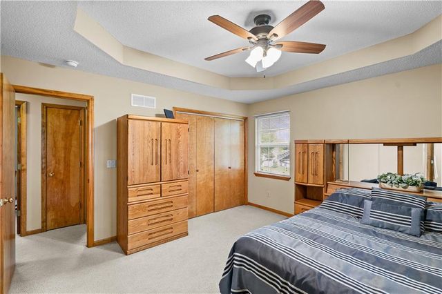 1704 W Christi Lane, Raymore, MO 64083