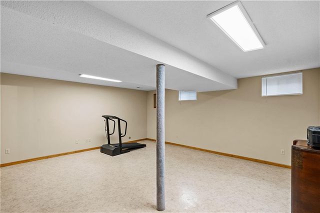 1704 W Christi Lane, Raymore, MO 64083