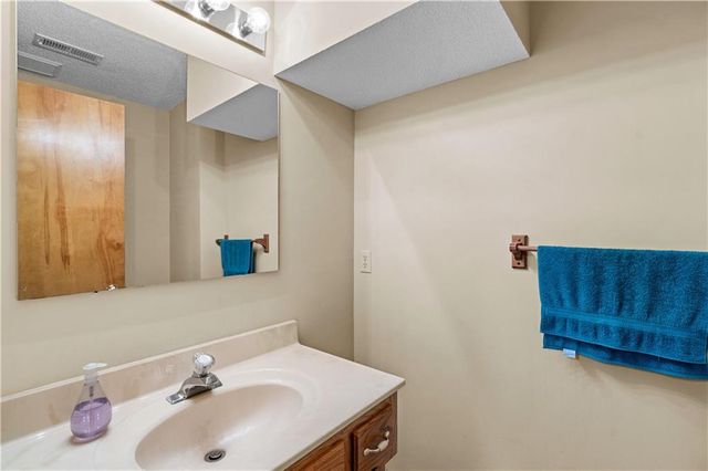 1704 W Christi Lane, Raymore, MO 64083