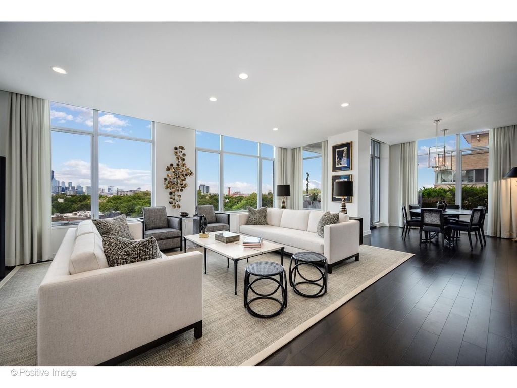540 W Webster Avenue 511, Chicago, IL 60614 — photo 2