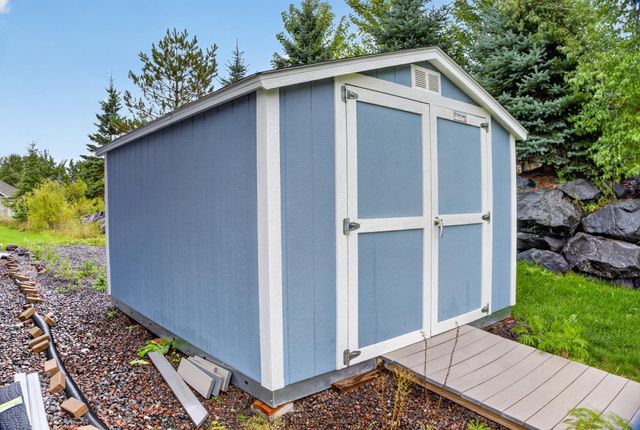 2718 Northridge Drive, Duluth, MN 55811