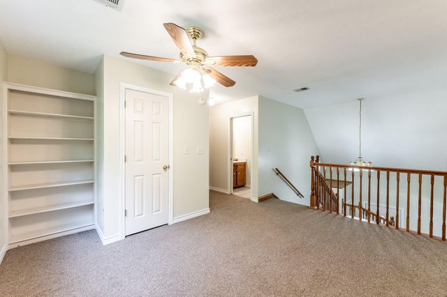 3660 Red Bud Lane, Huntsville, TX 77340