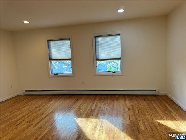 535B Lawn Avenue B, Palisades Park, NJ 07650