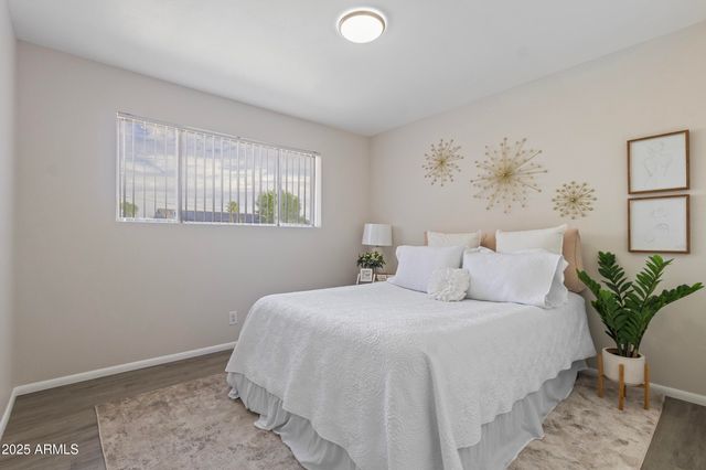 3339 W SHAW BUTTE Drive, Phoenix, AZ 85029