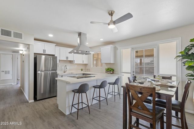 3339 W SHAW BUTTE Drive, Phoenix, AZ 85029