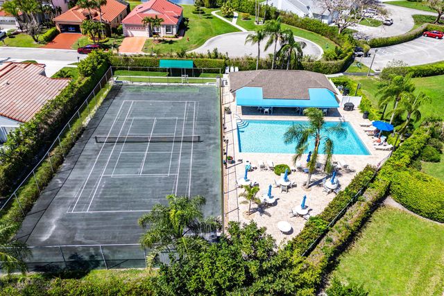 12195 Forest Greens Drive, Boynton Beach, FL 33437