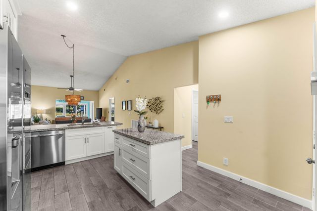 12195 Forest Greens Drive, Boynton Beach, FL 33437