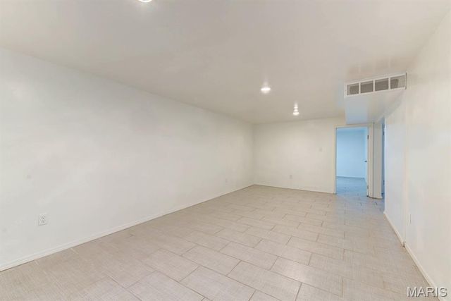 150 Saint Charles Street, Florissant, MO 63031