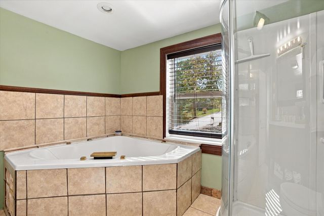 26 College Road, Goffstown, NH 03102