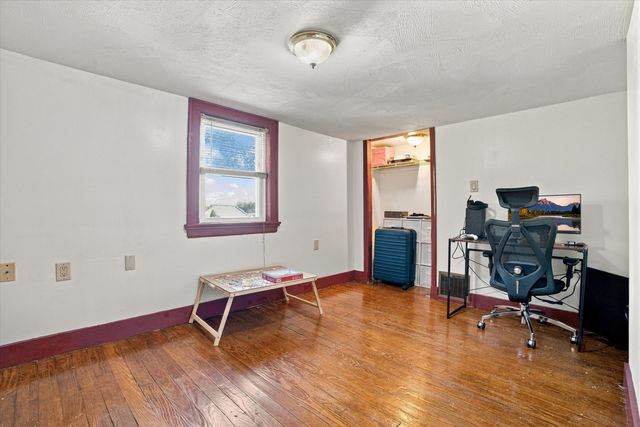 26 College Road, Goffstown, NH 03102