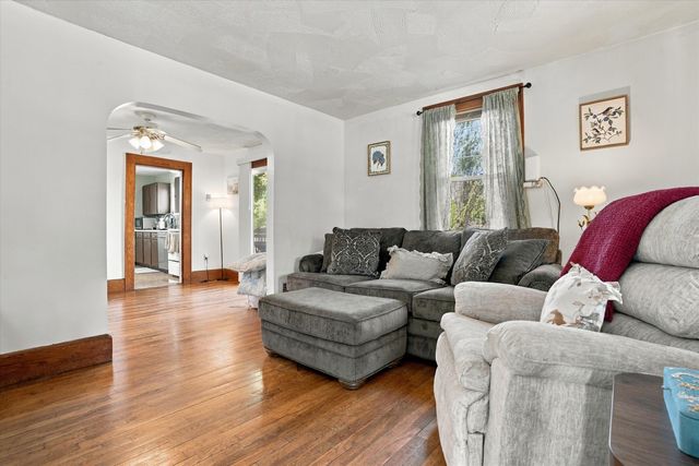 26 College Road, Goffstown, NH 03102