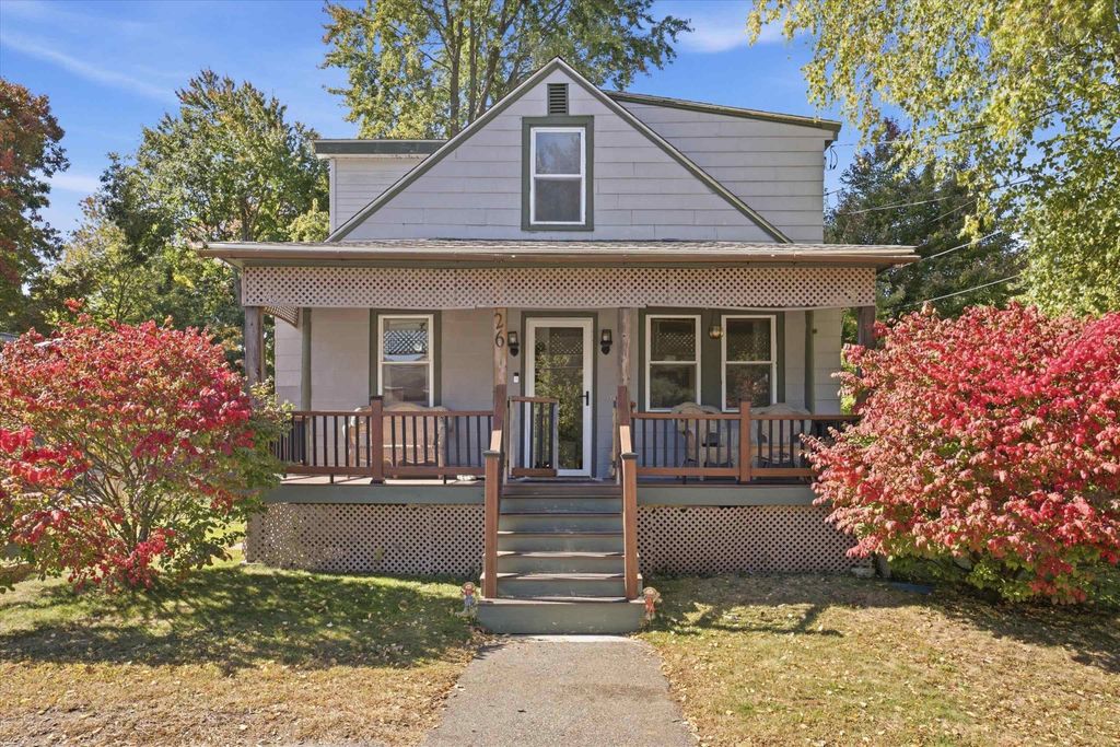 26 College Road, Goffstown, NH 03102