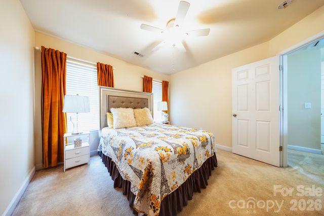 948 Sundance Drive, Gastonia, NC 28054