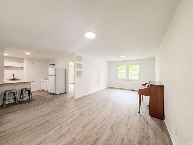 1244 Melbourne Court, New Haven, IN 46774