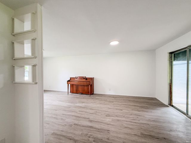 1244 Melbourne Court, New Haven, IN 46774